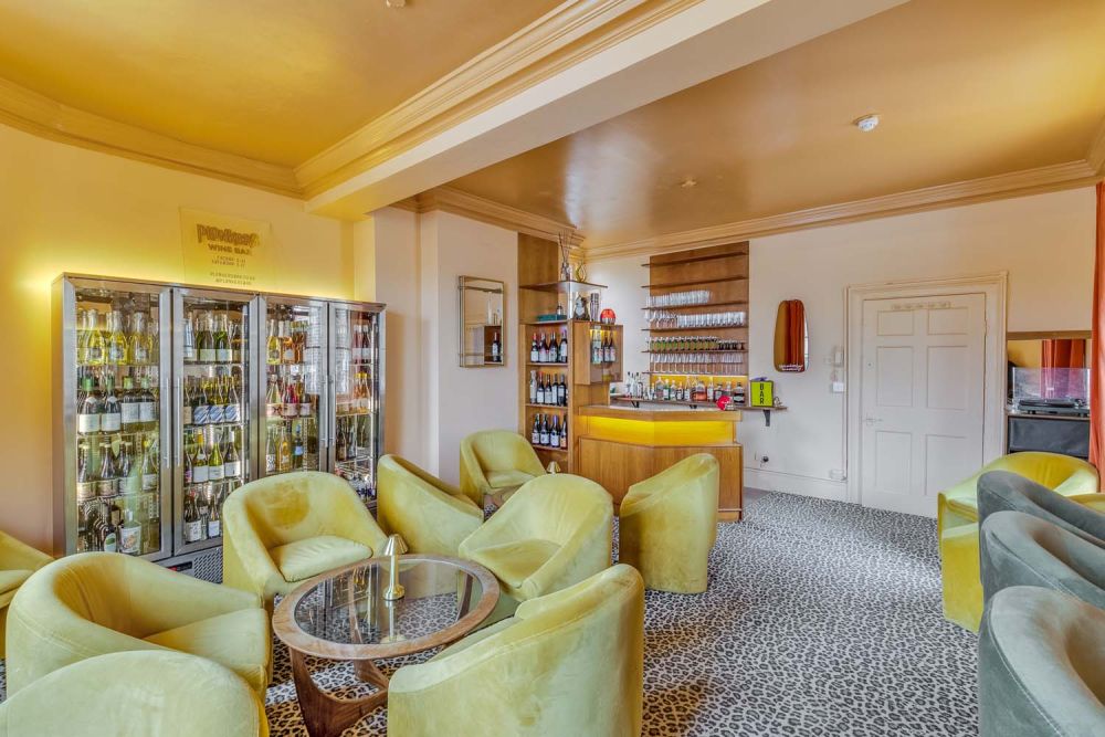 Retro wine bar for film and photoshoot hire (Hounslow, London)