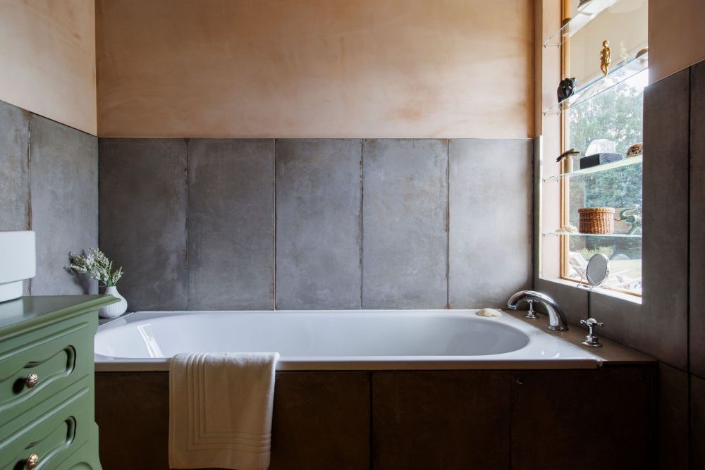 An architecturally unique timber-clad  home in the South Downs