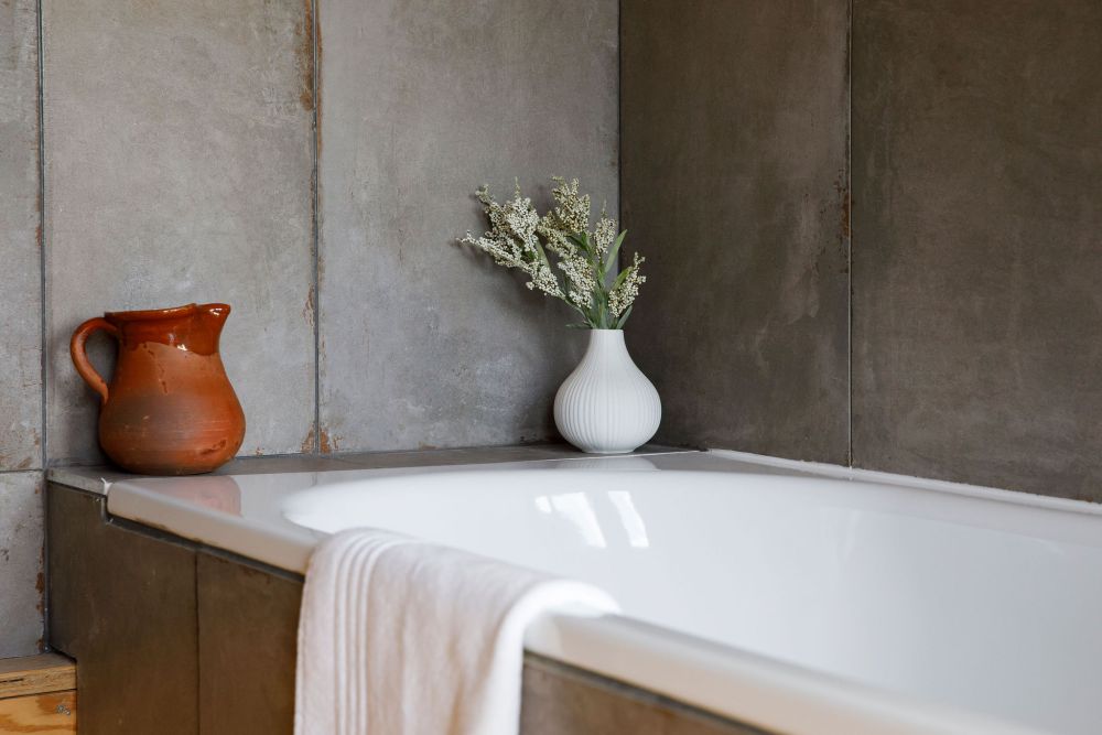 An architecturally unique timber-clad  home in the South Downs