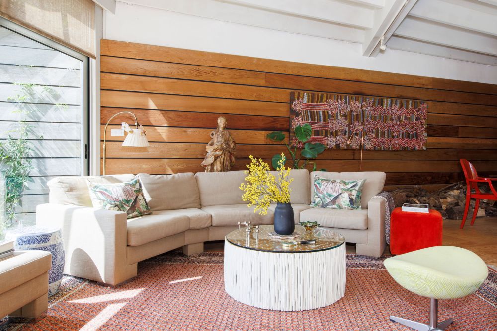 An architecturally unique timber-clad  home in the South Downs