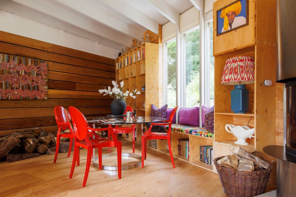 An architecturally unique timber-clad  home in the South Downs