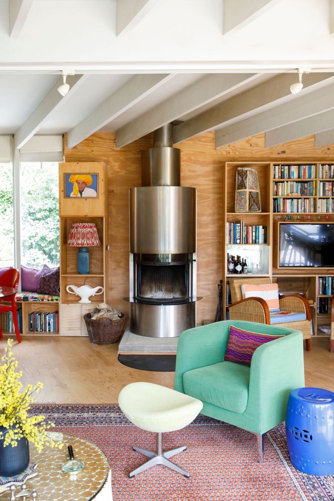 An architecturally unique timber-clad  home in the South Downs