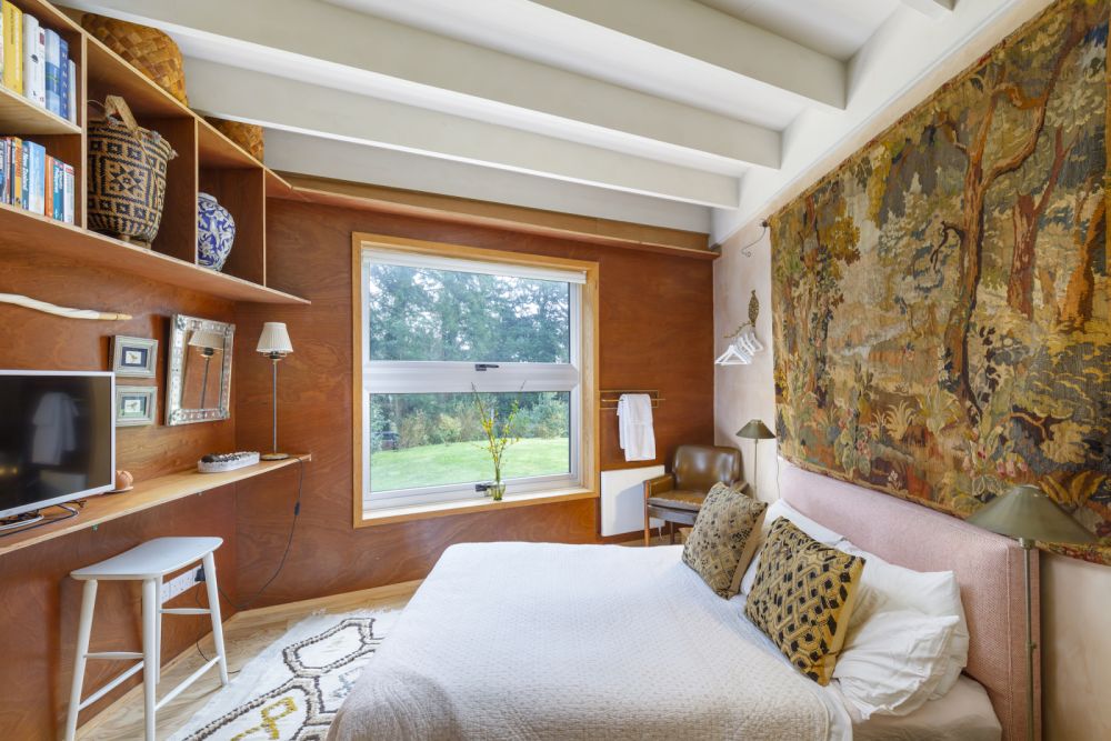 An architecturally unique timber-clad  home in the South Downs