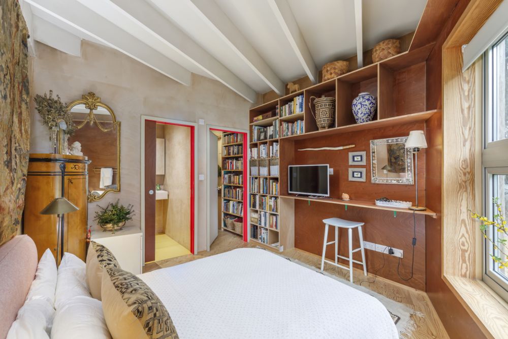 An architecturally unique timber-clad  home in the South Downs