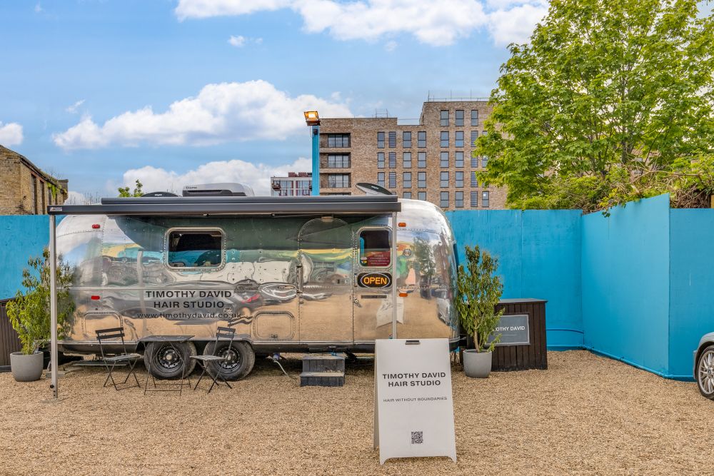 Retro wine bar for film and photoshoot hire (Hounslow, London)