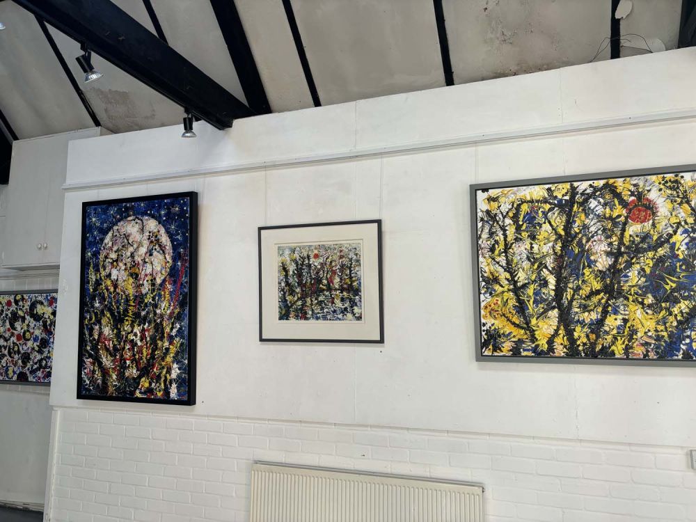 Art gallery in converted fire station for film and photoshoot and event hire (Henley-on-Thames, Oxfordshire)