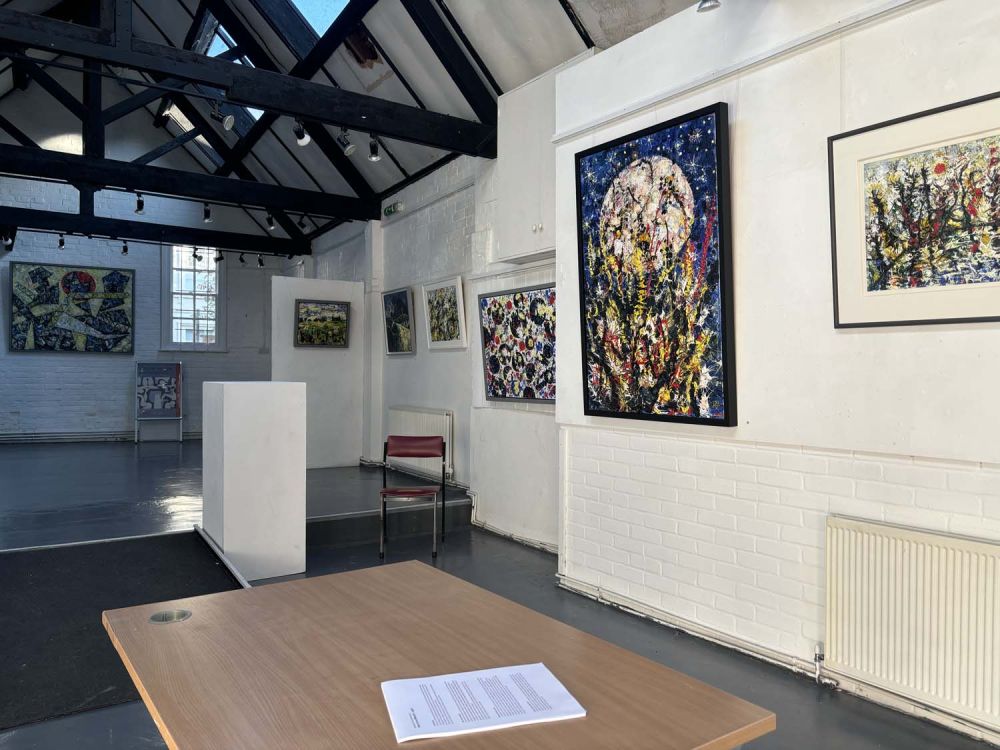 Art gallery in converted fire station for film and photoshoot and event hire (Henley-on-Thames, Oxfordshire)