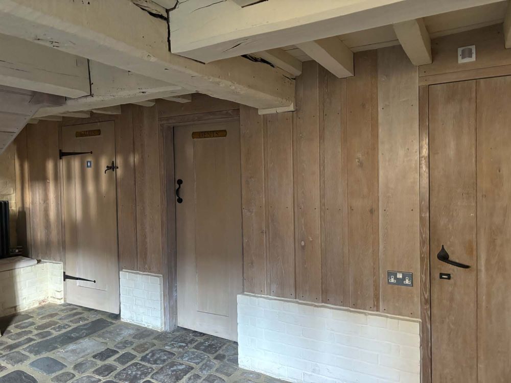 Event space in a converted barn for film, photoshoot and event hire (Henley-on-Thames, Oxfordshire)