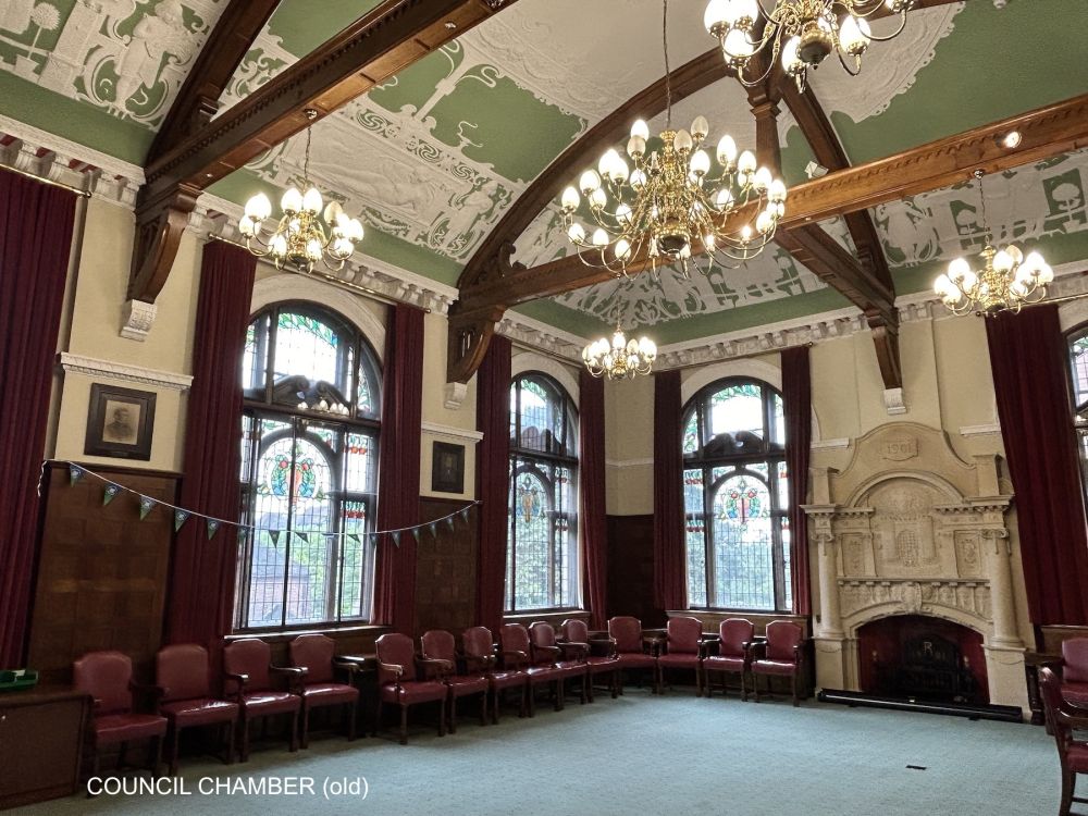Town hall with meeting rooms, council chambers and period offices. (Reigate, Surrey)
