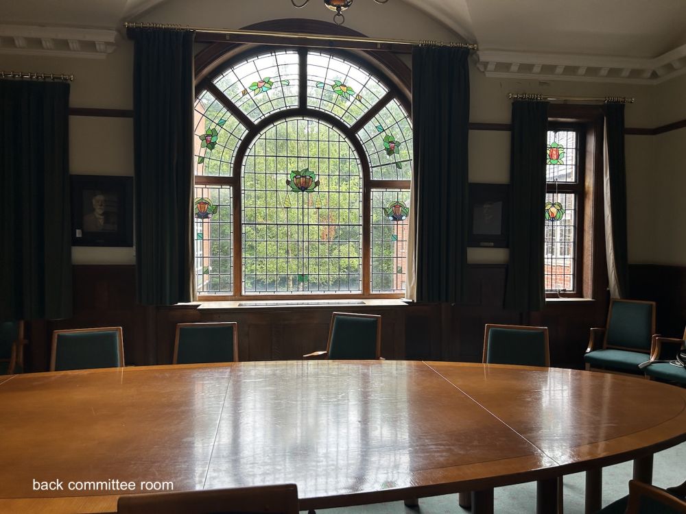 Town hall with meeting rooms, council chambers and period offices. (Reigate, Surrey)