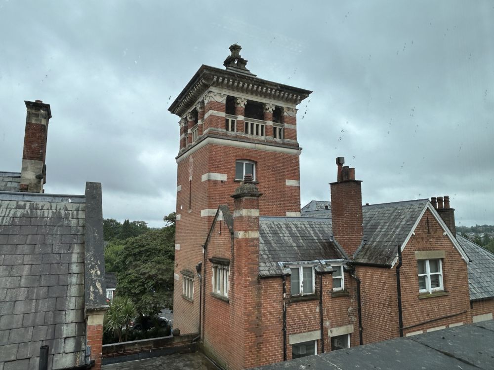 Town hall with meeting rooms, council chambers and period offices. (Reigate, Surrey)