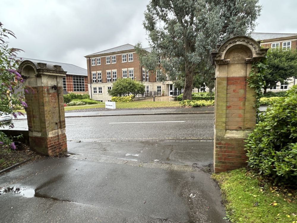 Town hall with meeting rooms, council chambers and period offices. (Reigate, Surrey)