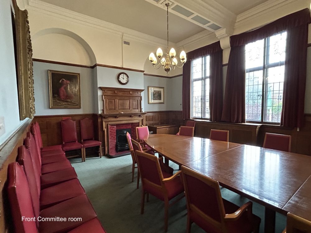 Town hall with meeting rooms, council chambers and period offices. (Reigate, Surrey)