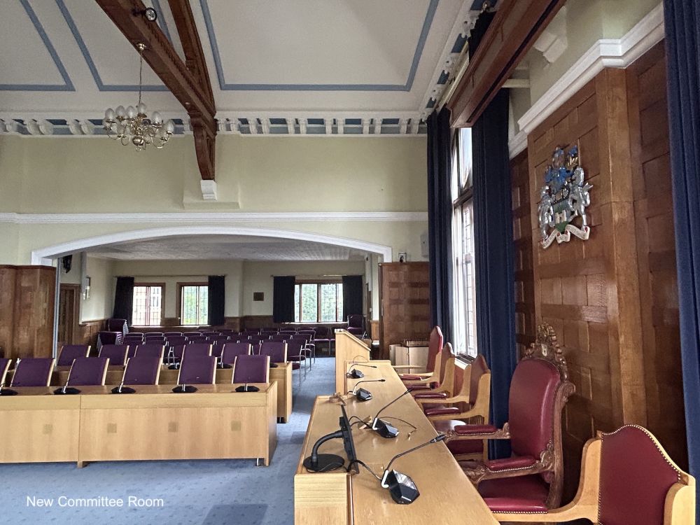 Town hall with meeting rooms, council chambers and period offices. (Reigate, Surrey)