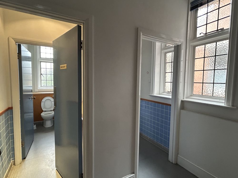 Town hall with meeting rooms, council chambers and period offices. (Reigate, Surrey)