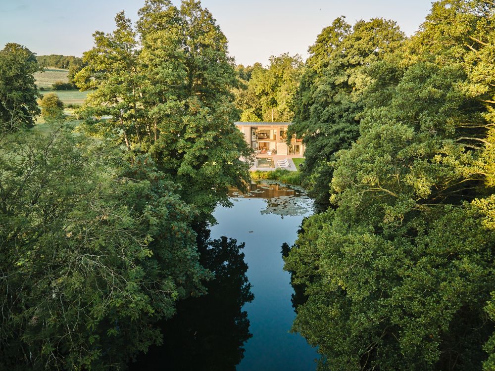 Luxurious Modern Home - Winchester