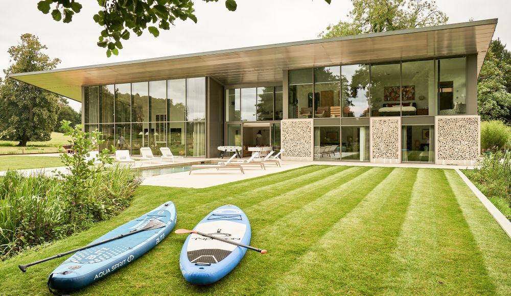 Luxurious Modern Home - Winchester