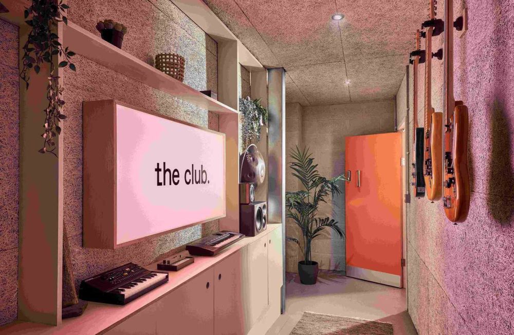 Great music studio for film, shoot location for hire in North London