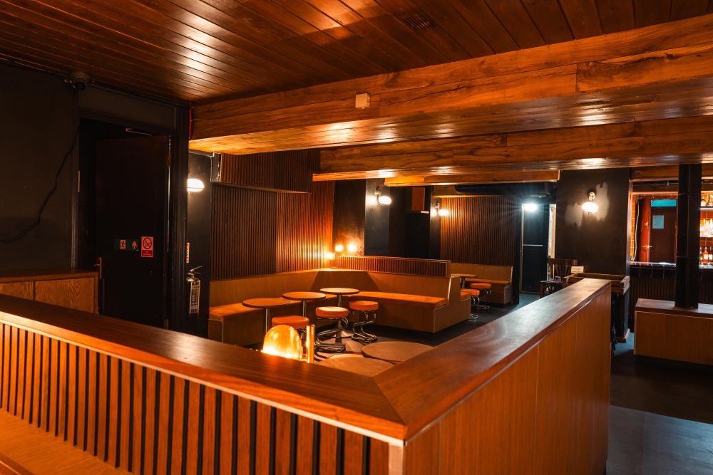 Hackney cocktail bar