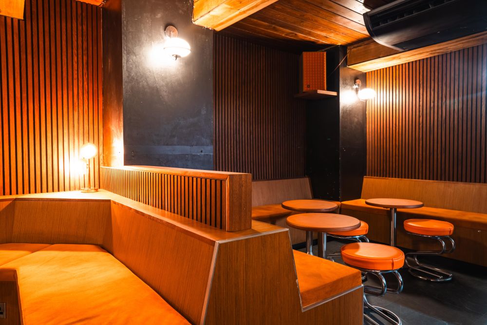 Hackney cocktail bar