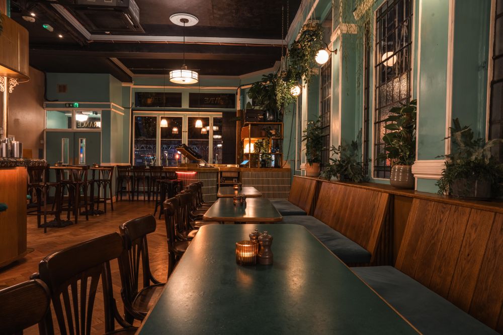 Hackney cocktail bar