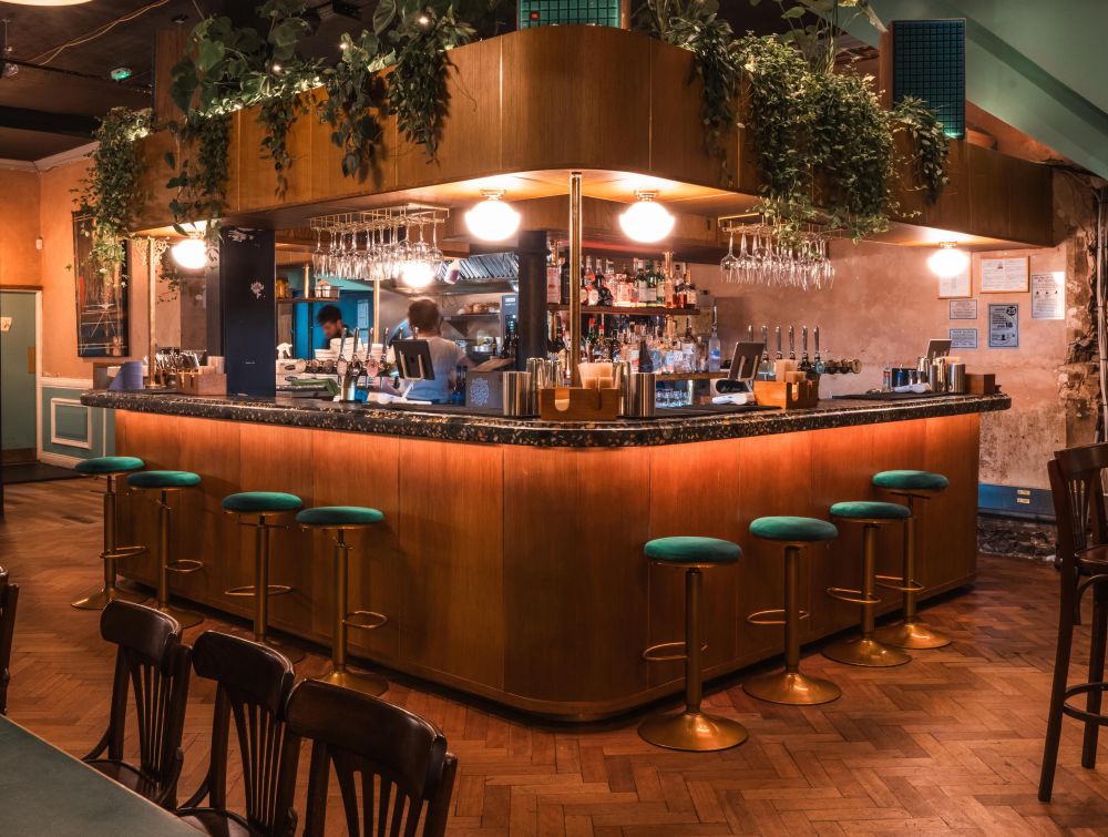 Hackney cocktail bar