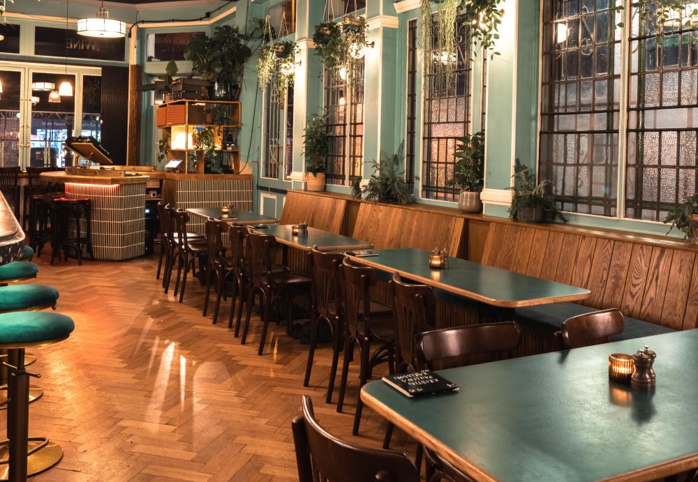 Hackney cocktail bar