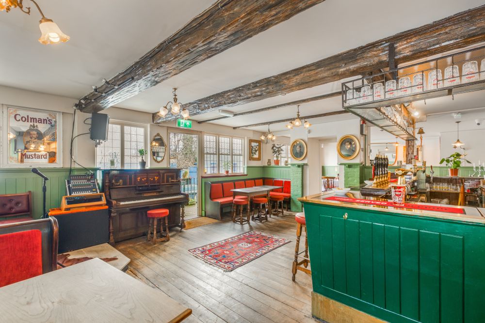 Colourful Traditional English Pub