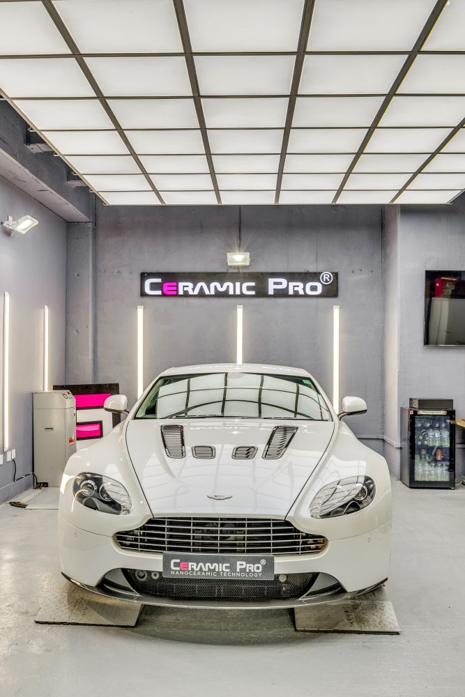 Brentford Car workshops