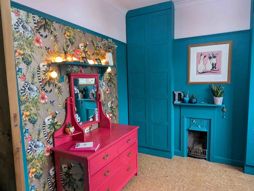 Double fronted, mid-terrace 1920’s house for filming and photoshoots (South London)