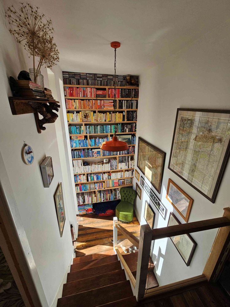 Double fronted, mid-terrace 1920’s house for filming and photoshoots (South London)