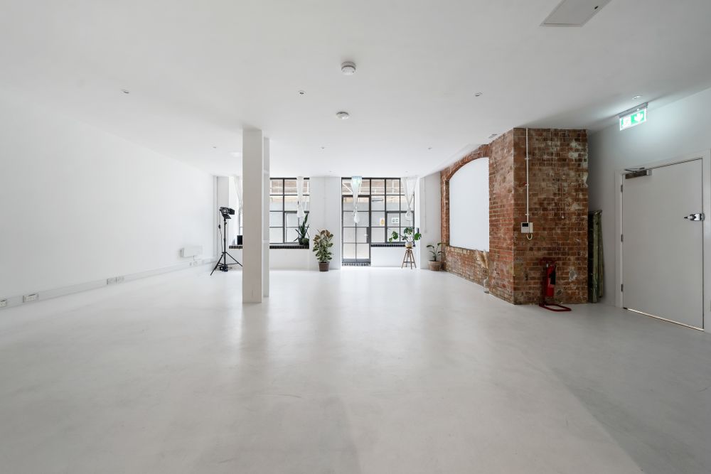 4 studios in one space (Shoreditch, London)
