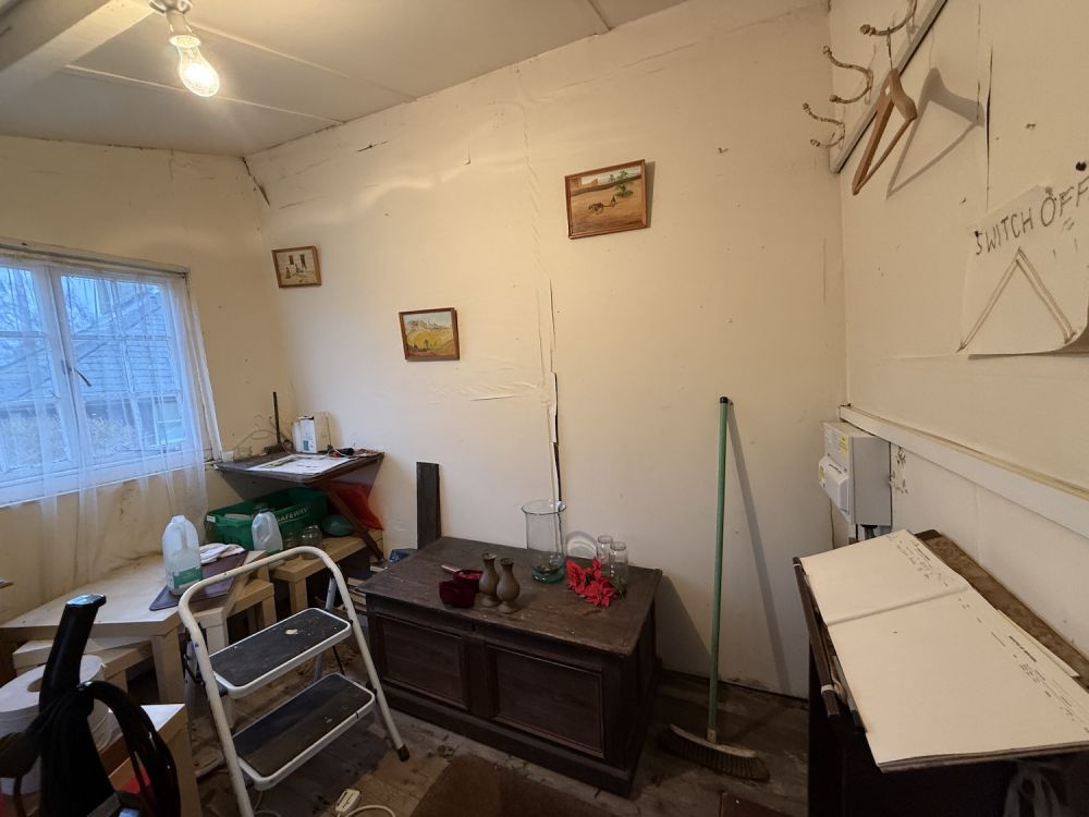 Unusual chapel in a windmill (Surrey)