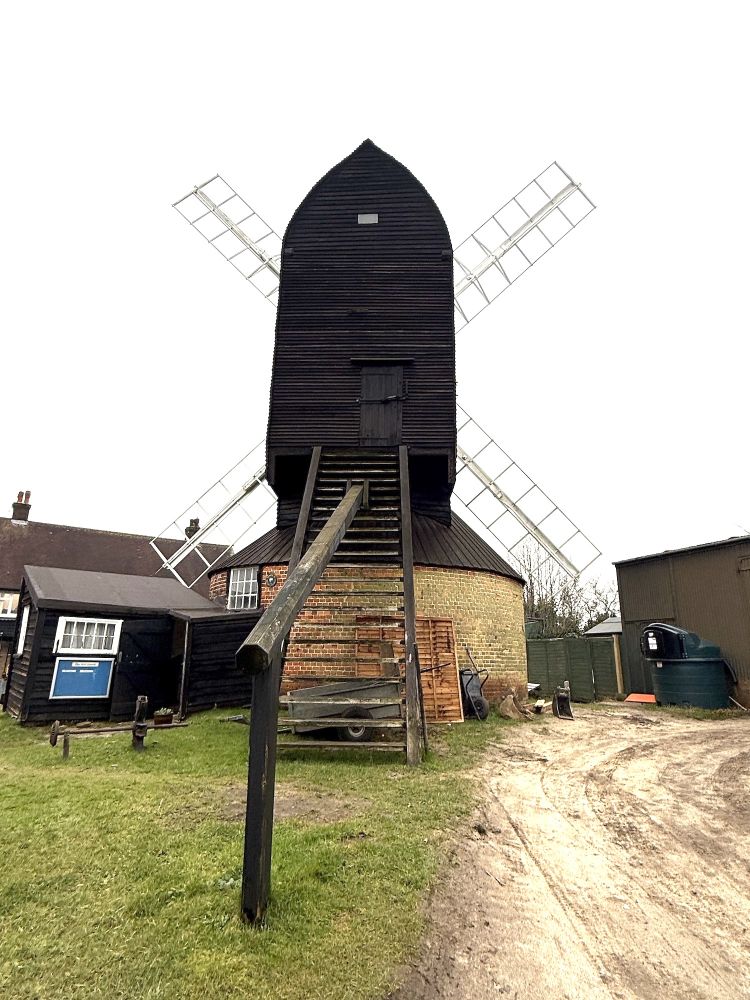 Unusual chapel in a windmill (Surrey)