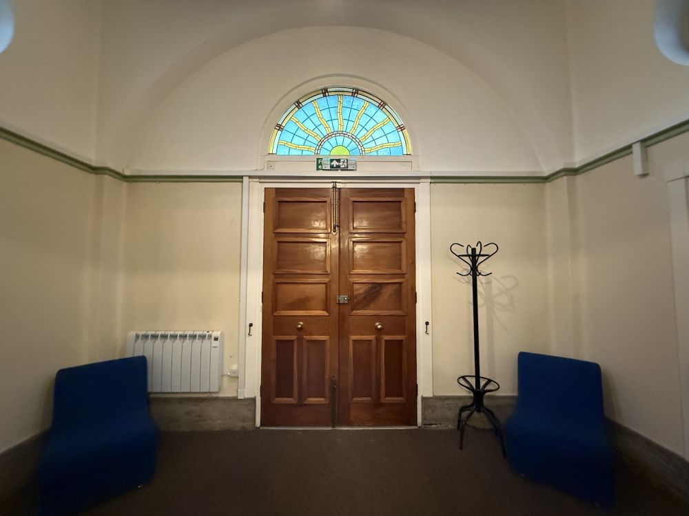 Redstone Cemetery  (Redhill, Surrey)