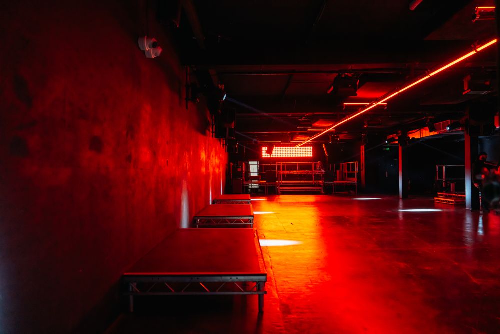 A versatile three-storey warehouse in Shoreditch, built for film, TV, and photography shoots. Industrial design, 3-phase power, and private modular spaces.