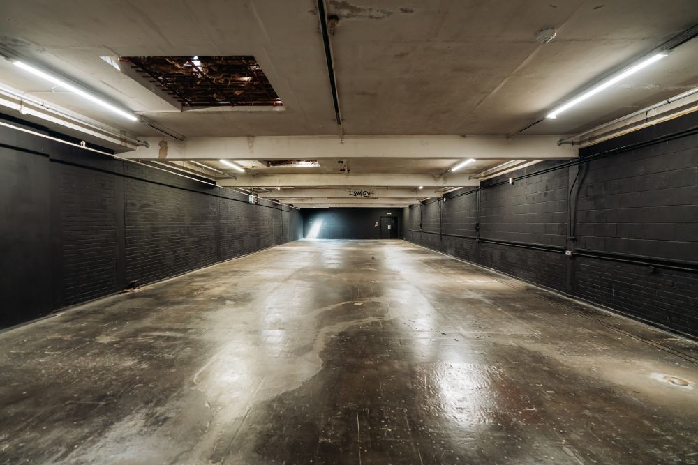 A versatile three-storey warehouse in Shoreditch, built for film, TV, and photography shoots. Industrial design, 3-phase power, and private modular spaces.